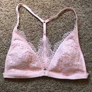 NWOT Victoria’s Secret Light Pink Bralette